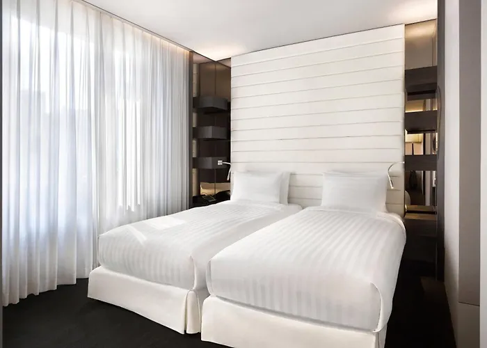 Hotel The Plaza Seoul, Autograph Collection