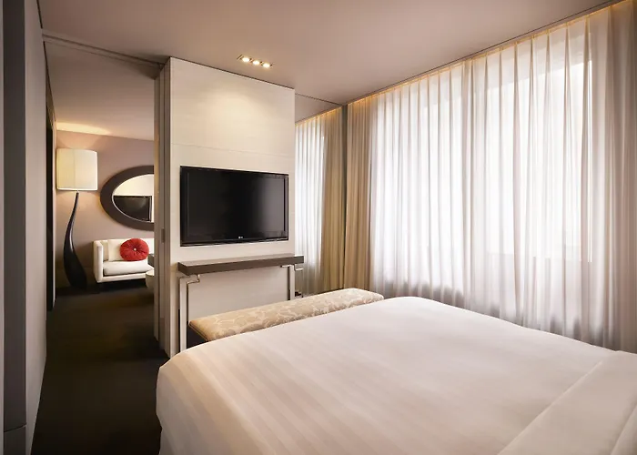Hotel The Plaza Seoul, Autograph Collection 5*
